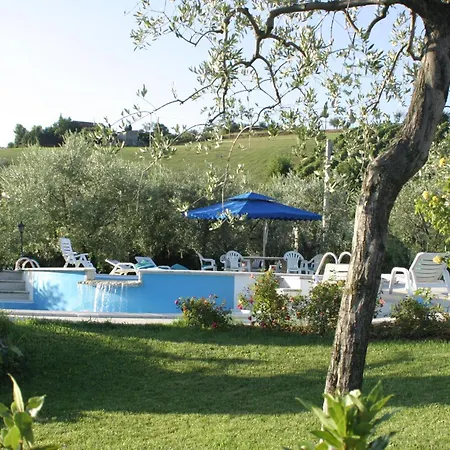 Il Crinale Farm stay *